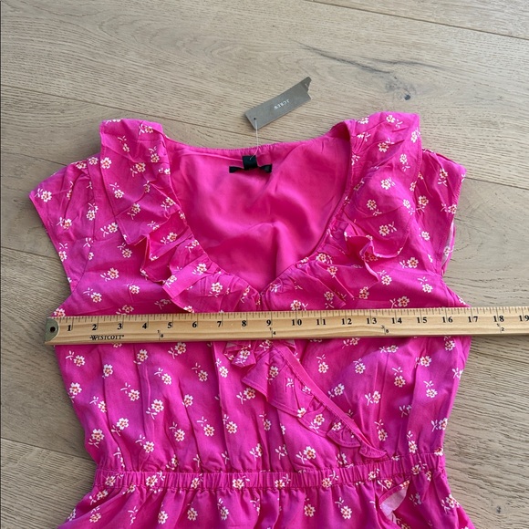 J. Crew Dress Size 2 Ruffle V Neck Mini Dress Pink White Floral Flirty Girly - Picture 6 of 11